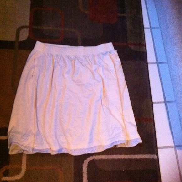 SOLD!! Maternity skirt
