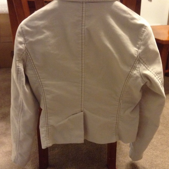 Jacket - Picture 3 of 3
