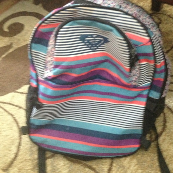 RESERVED🌺/Roxy Striped/Flower backpack🌺