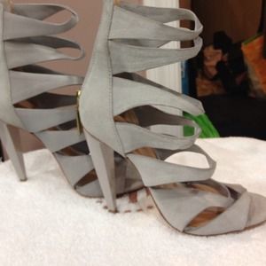 L.A.M.B leather& suede high heeled shoes