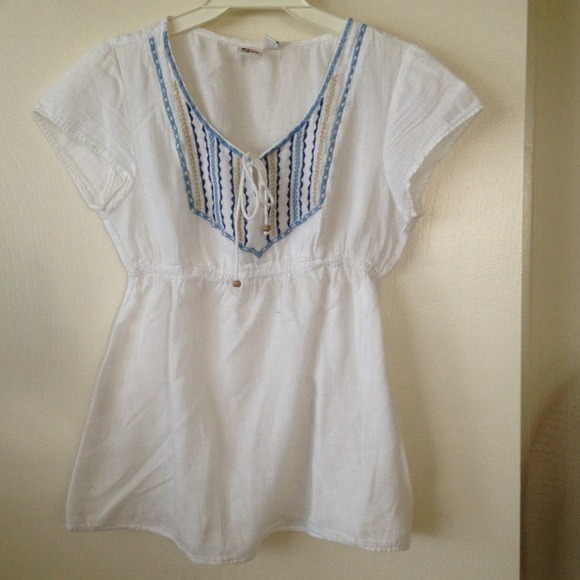 Short sleeve blouse