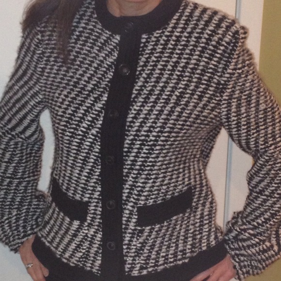 $⬇️NWT $1345 Armani Collezioni Knit Jacket - Picture 2 of 3