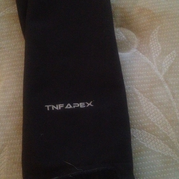 North face jacket! - Picture 3 of 4