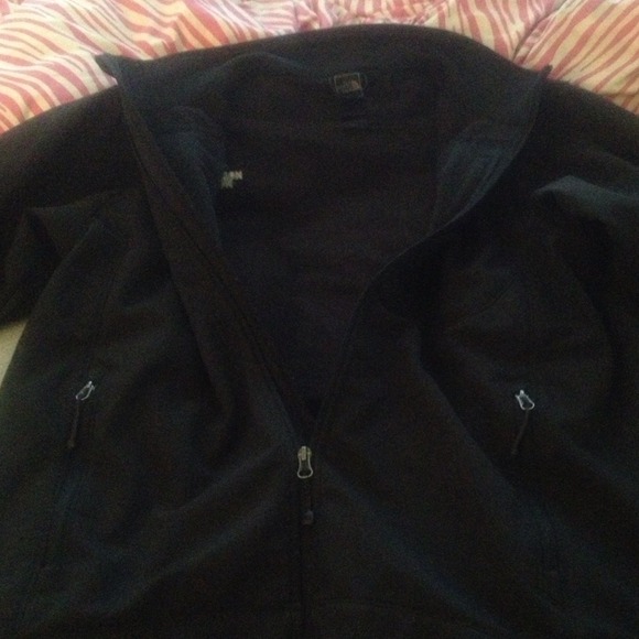North face jacket! - Picture 4 of 4