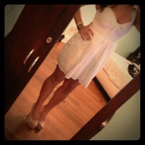 White AMERICAN RAG pleated eyelot summer dress!