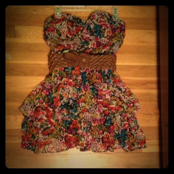 ✨Reserved✨vintage inspired floral dress