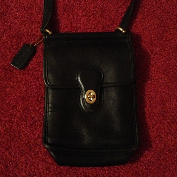 Vintage coach crossover