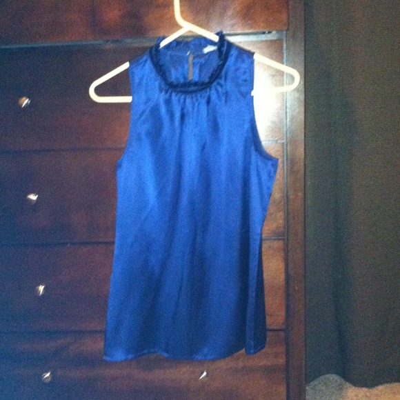 Ann Taylor Navy Satin Sleeveless Top