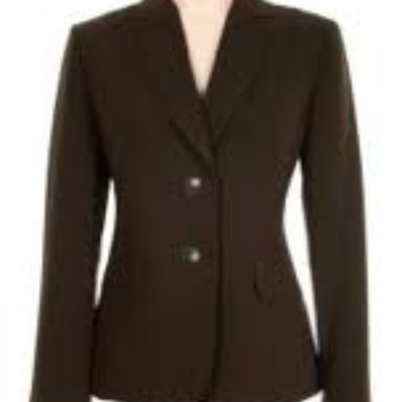 ESPRIT Suit