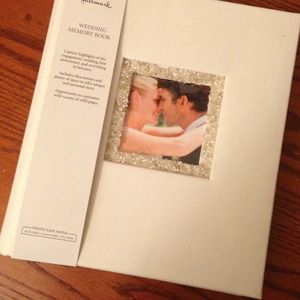 Wedding memory scrapbook