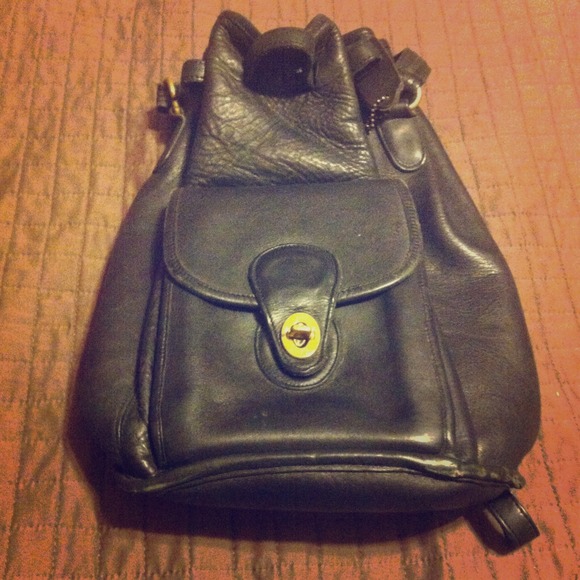 👏SOLD---Authentic Vintage Coach Satchel👏