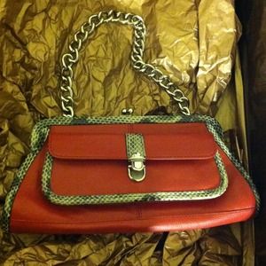 Super cute clutch from Arden B