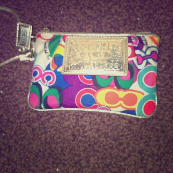 💕REDUCED💕Coach clutch