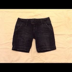 AE Bermuda shorts