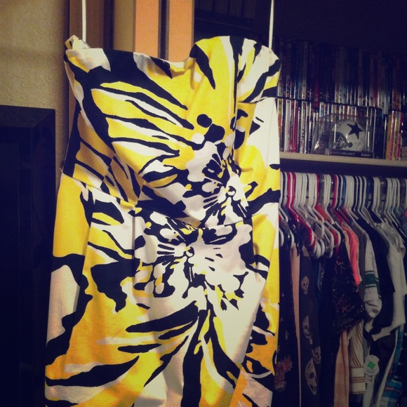 Express strapless dress - only worn once!