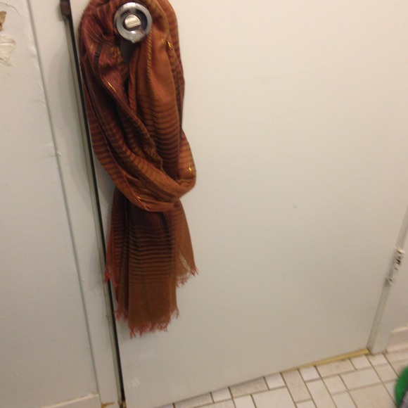 Scarf - Picture 2 of 2