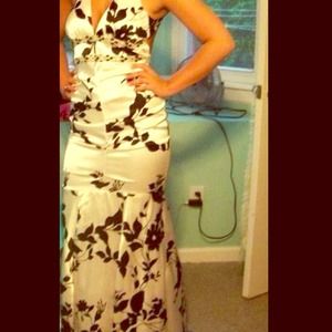 Beautiful long black and white dress.