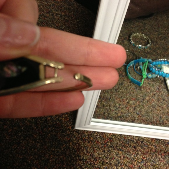 Antique flower bracelet (SO BEAUTIFUL) - Picture 2 of 3