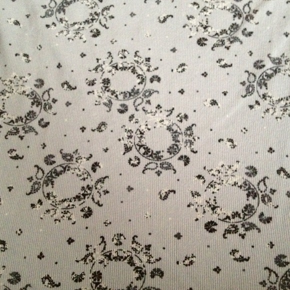 Tank top! - Picture 2 of 3