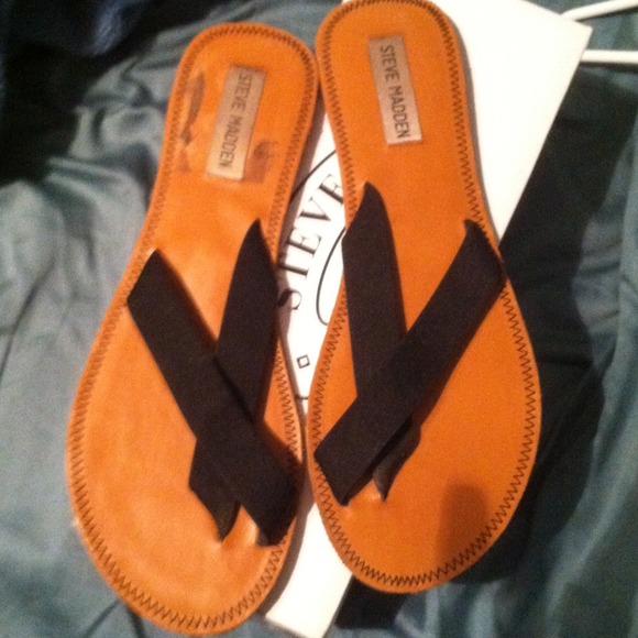 Steve Madden Showoff Sandals