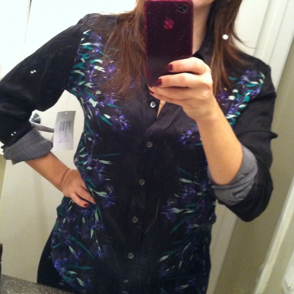 Equipment Tops - Equipment femme sz small BRETT blouse