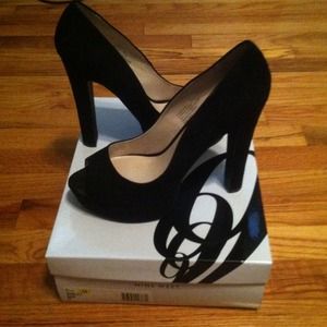 Nine West Vishellel Pump