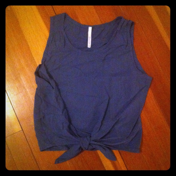Blue knot top, size small, crop top