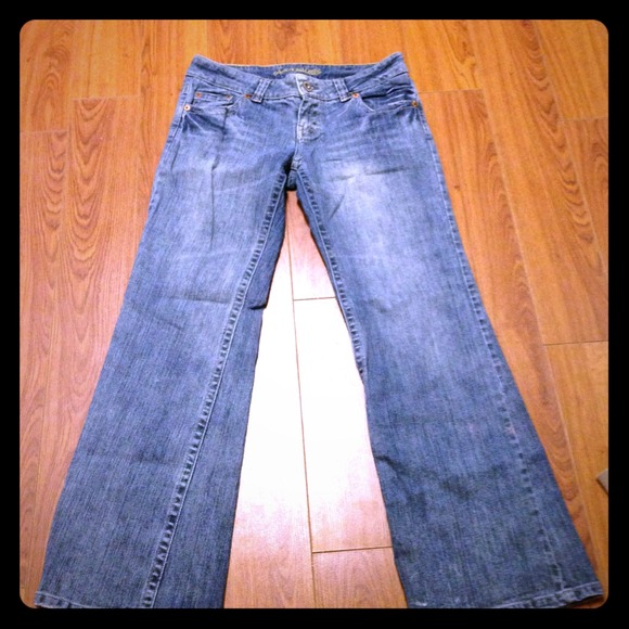 America Eagle Jeans