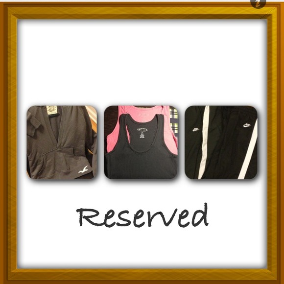 Tanks, Hoodie, Nike Bundle