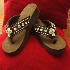 Authentic Montana West Flip Flops