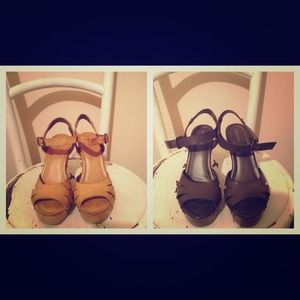 Two Perfect Brown Heels 💖 (see description)