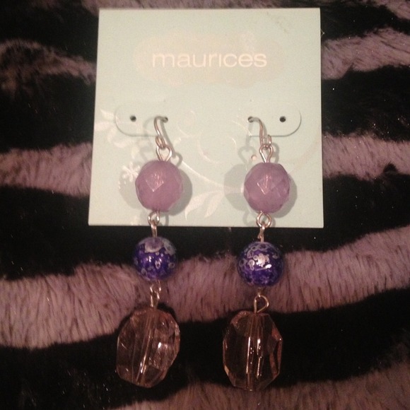 Purple/lilac dangle earrings