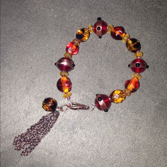 Bead bracelet