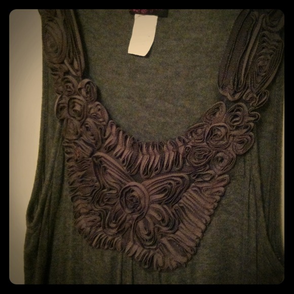 Casual gray tank