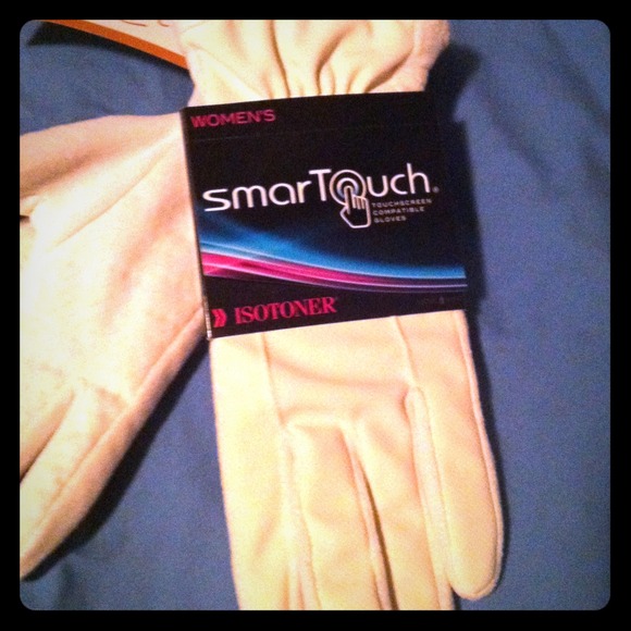 Nwt isotoner smart touch gloves.