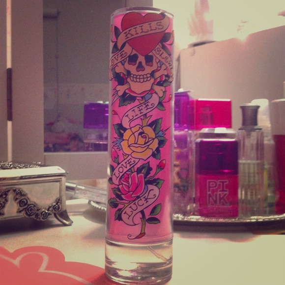 🚫SOLD🚫Ed Hardy Perfume
