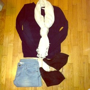 SOLD Navy blue chunky knit sweater