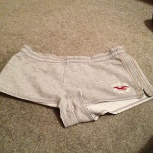 Hollister shorts n billabong top bundle