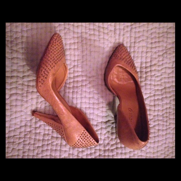 ON HOLD....Nude studded heels