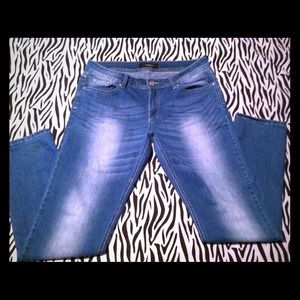 cute skinny jeans !
