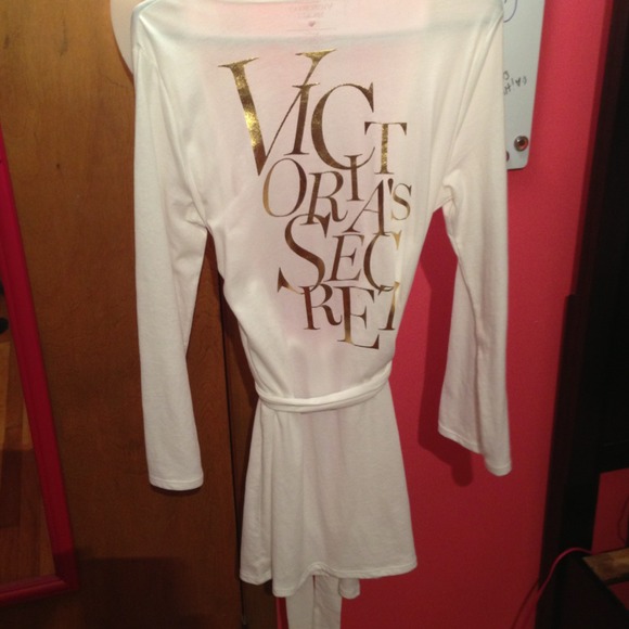 Victoria's Secret bath robe