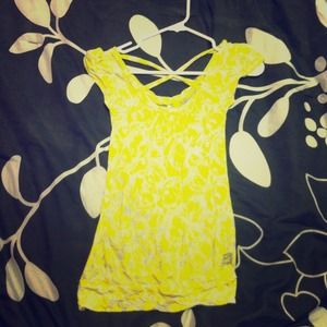 Yellow Rue 21 burn out shirt!💛