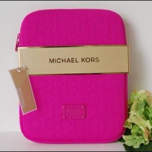 ***SOLD***Michael Kors IPad case Hot Pink! NEW!!