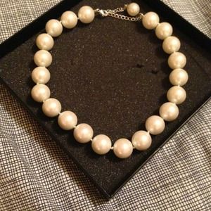 Pearl necklace