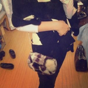 Fur clutch!!