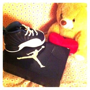 Infant sneakers