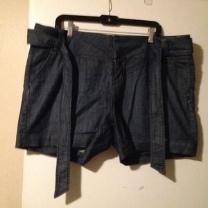 Apt 9 shorts