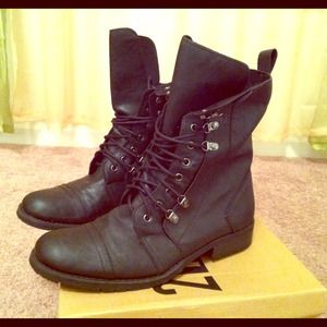 Forever 21 Men's High Fashion Boots