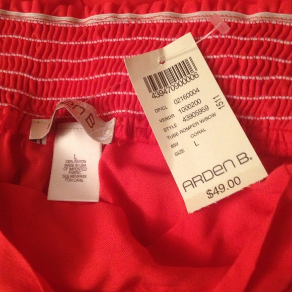 Romper - Picture 2 of 2