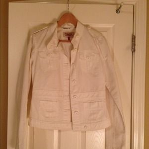 Bundle for sharon_white White and black blazer